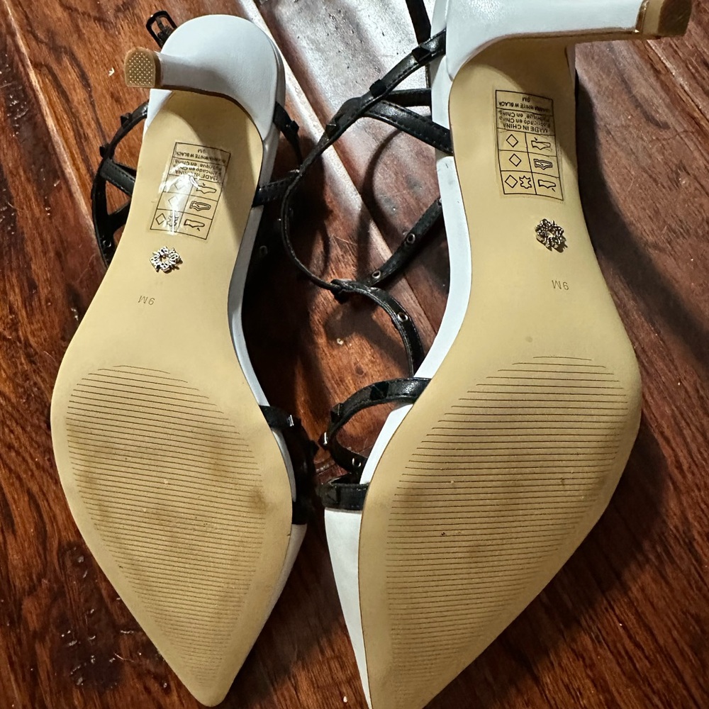 WHBM Black and White Women's Heels - Picture 5 of 6